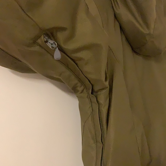 Firefly hooded snow ski jacket in military green - Picture 7 of 8
